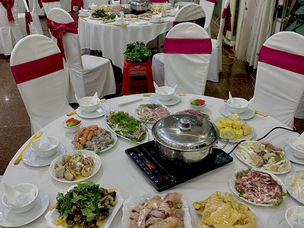 Giới thiệu đôi nét về nhà hàng